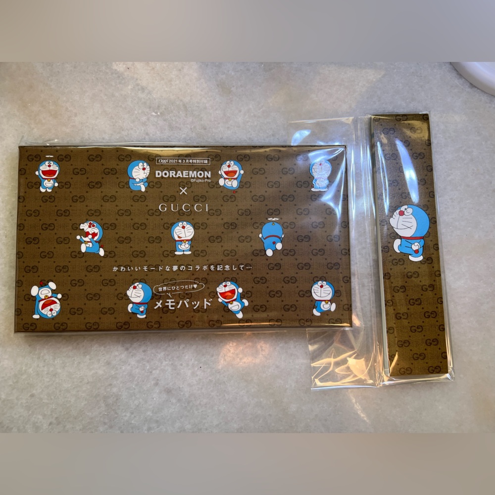 Limited edition Gucci x Doraemon desk set